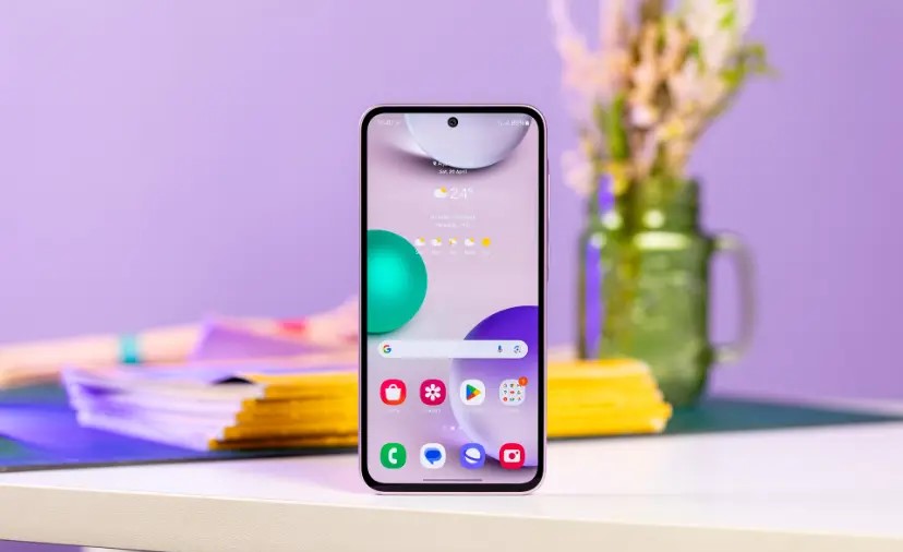 گلکسی A35 سامسونگ دومین آپدیت بتای One UI 9.0 را دریافت کرد